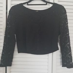 Lace Sleeve Crop Top
